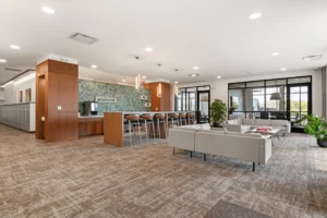 445 Park Commons community lounge and dining