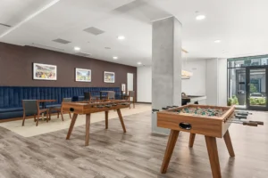 445 Benton Ave 23