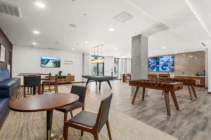 445 Benton Ave 24