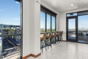 445 Benton Ave 46