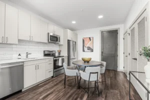 445 Benton Ave 59